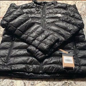 Women’s Sierra peak down jacket size XL